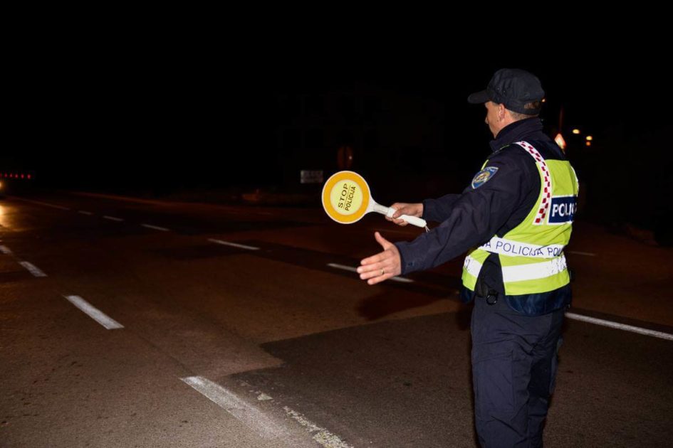Policija u Donjem Miholjcu isključila vozača iz prometa zbog vožnje pod utjecajem alkohola